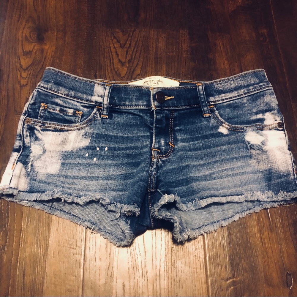 Abercrombie & Fitch Low-Rise Denim Stretch Shorts
